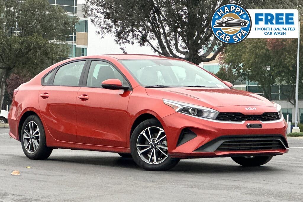 2023 Kia Forte LXS FWD