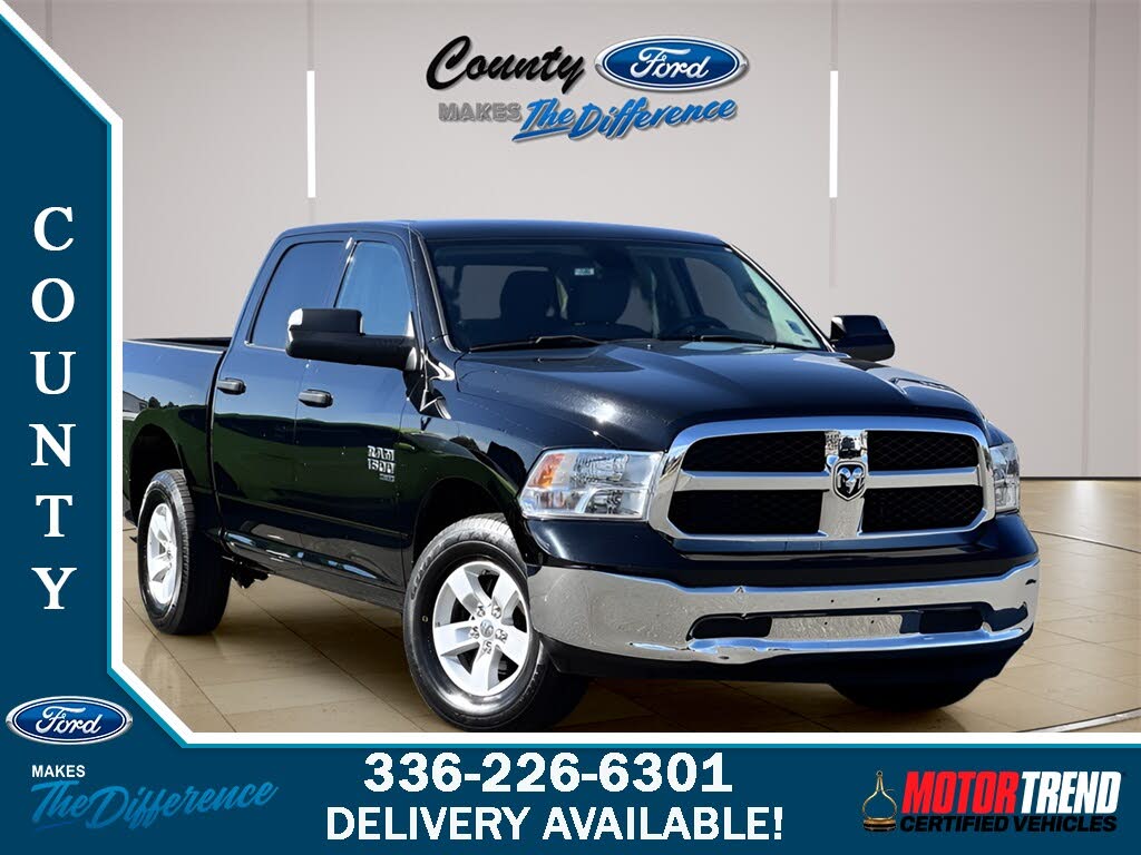 2023 RAM 1500 Classic SLT Crew Cab 4WD