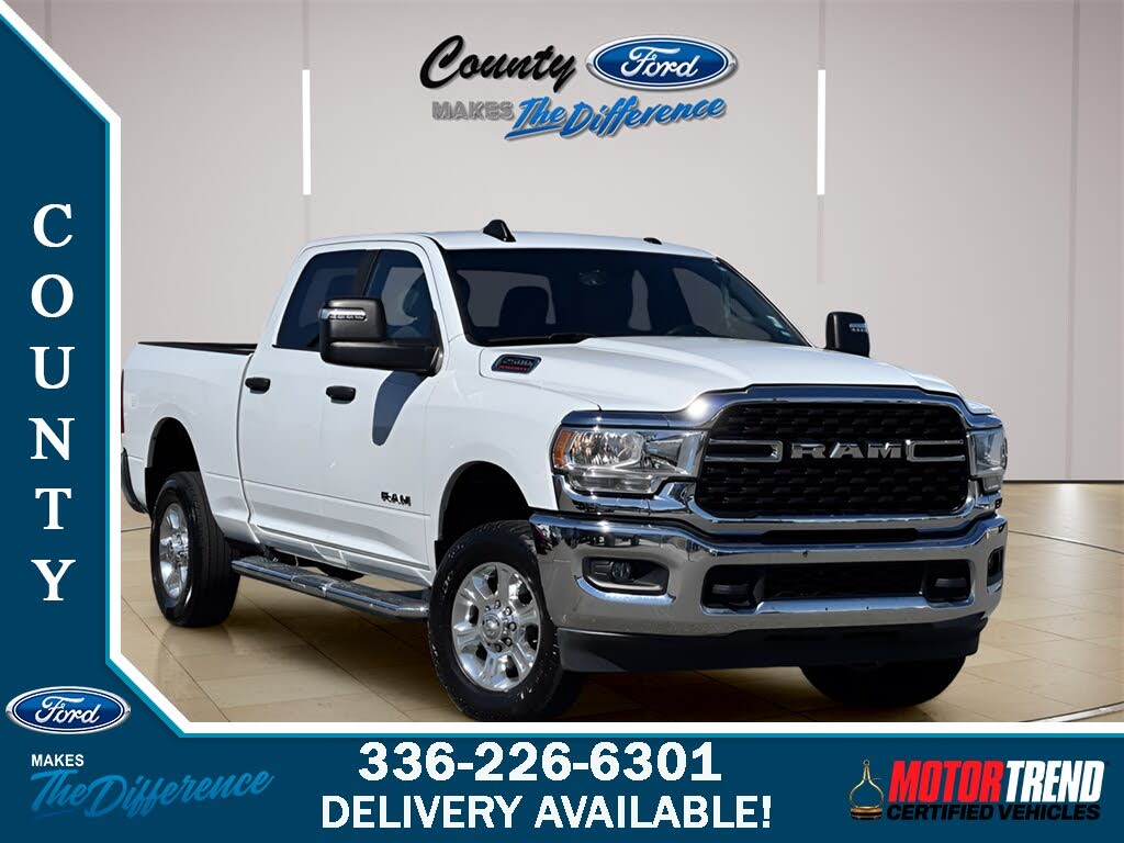 2023 RAM 2500 Big Horn Crew Cab 4WD
