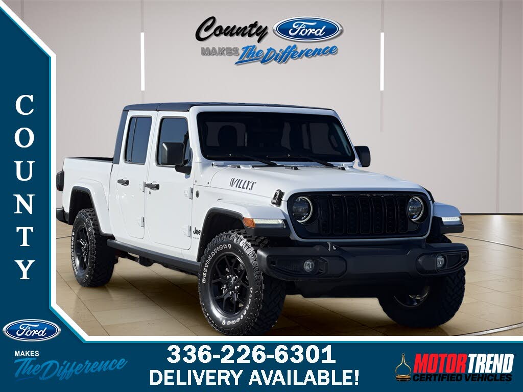 2024 Jeep Gladiator Willys Crew Cab 4WD
