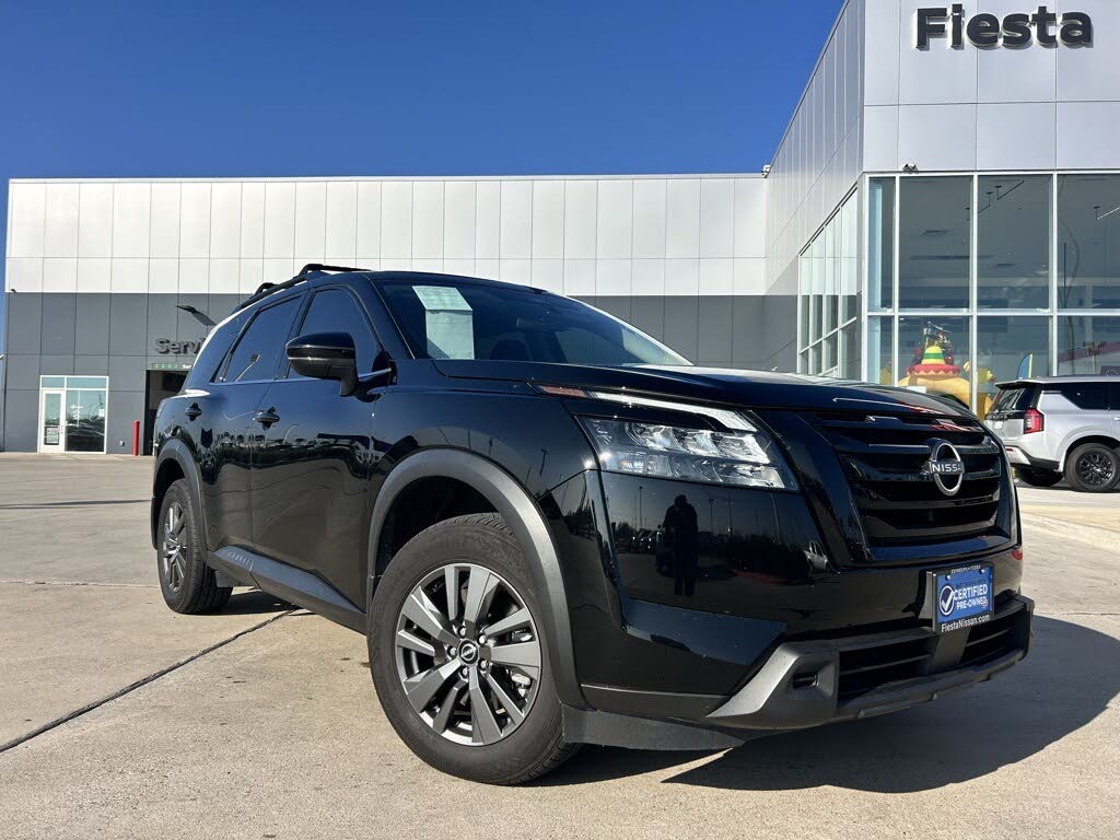 2024 Nissan Pathfinder SV FWD