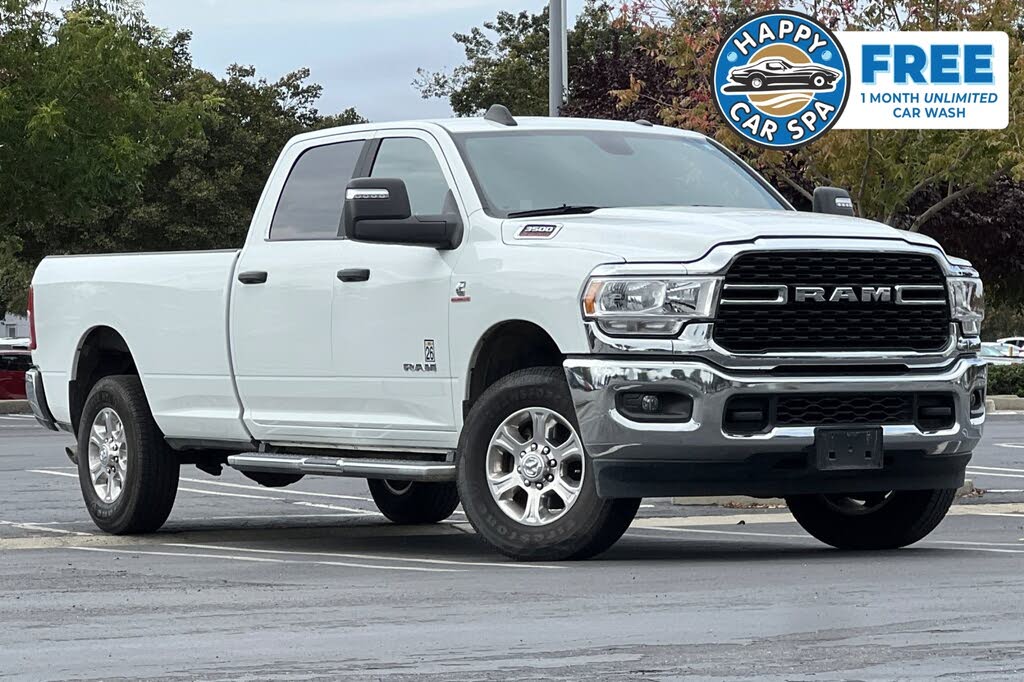 2024 RAM 3500 Big Horn Crew Cab LB 4WD
