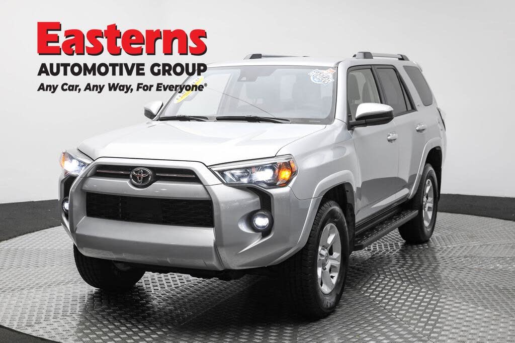 2024 Toyota 4Runner SR5 4WD
