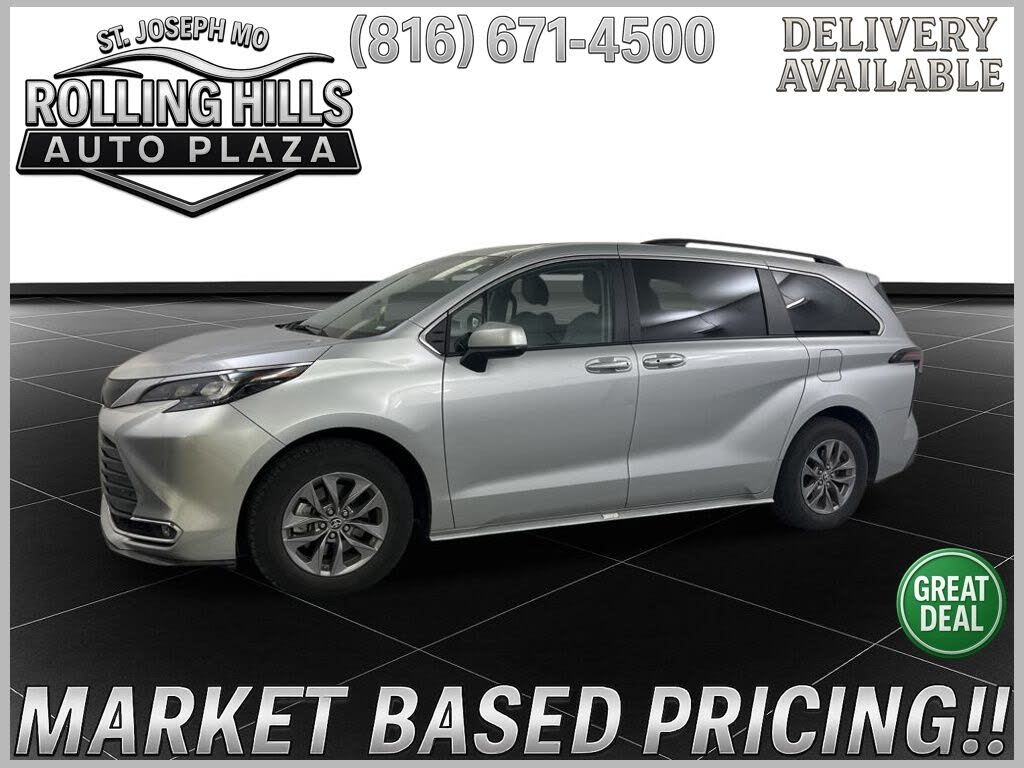 2024 Toyota Sienna XLE 7-Passenger FWD
