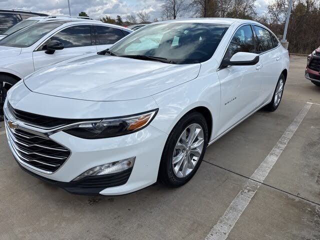 2025 Chevrolet Malibu LT with 1LT FWD