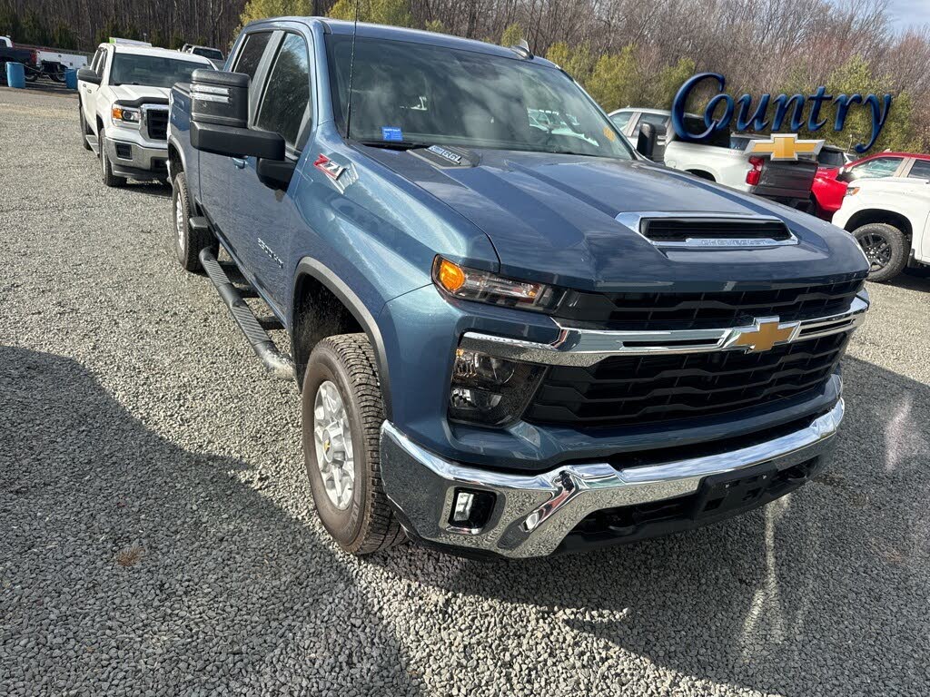 2025 Chevrolet Silverado 2500HD LT Crew Cab 4WD