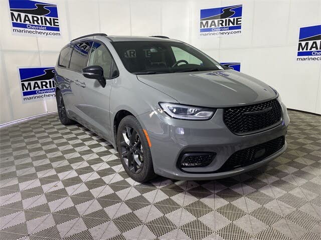 2025 Chrysler Pacifica Limited FWD