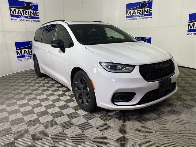 2025 Chrysler Pacifica Limited FWD