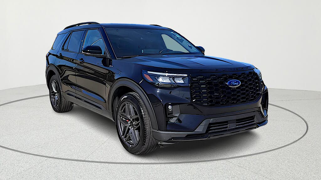 2025 Ford Explorer ST-Line AWD