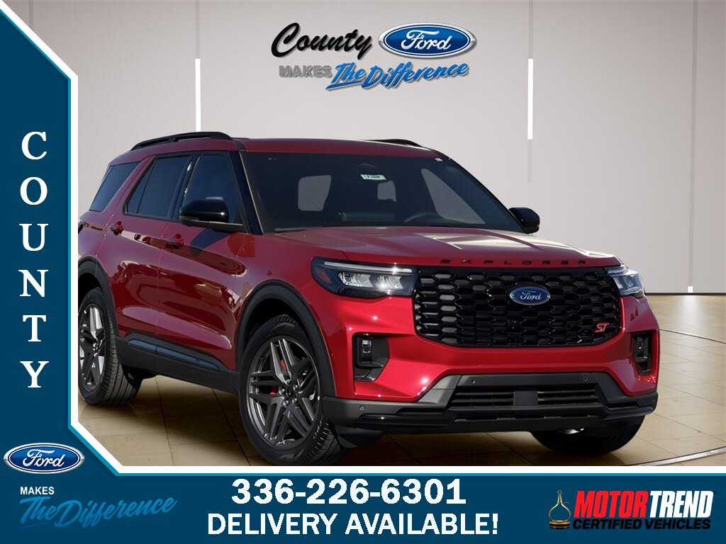 2025 Ford Explorer ST RWD