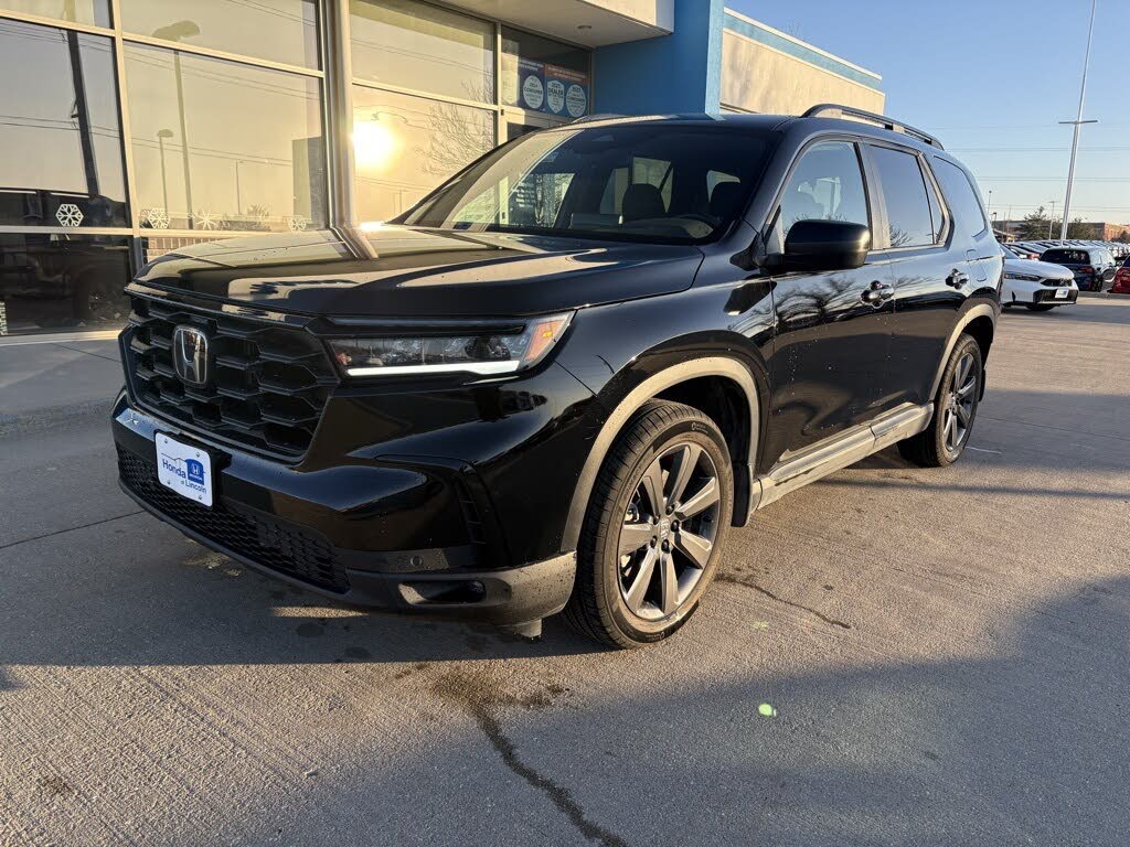 2025 Honda Pilot Sport AWD