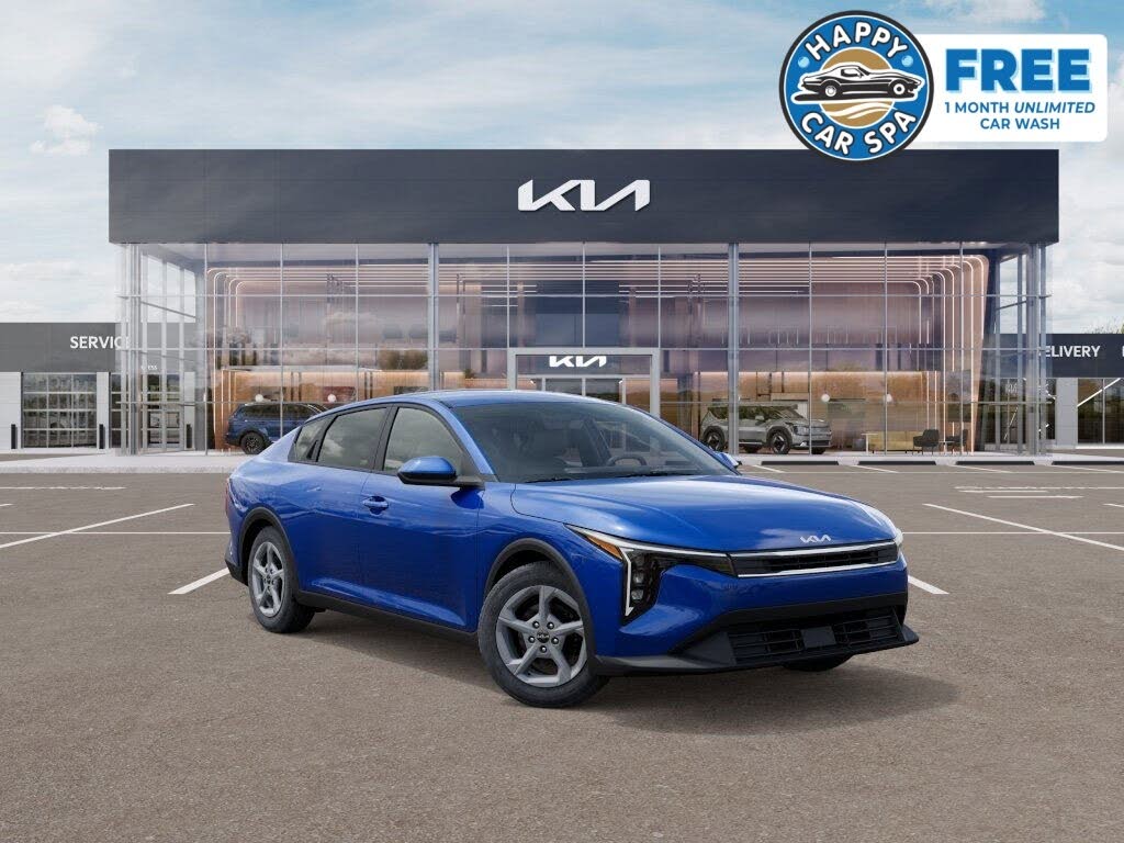 2025 Kia K4 LXS FWD