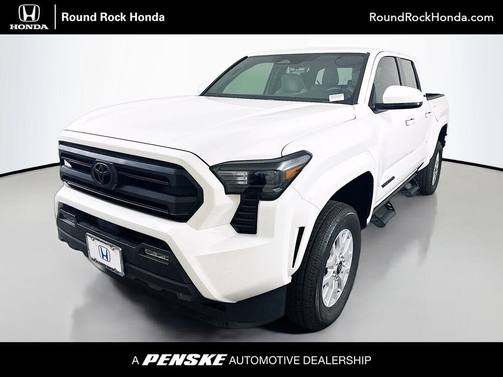 2025 Toyota Tacoma SR5 Double Cab 4WD