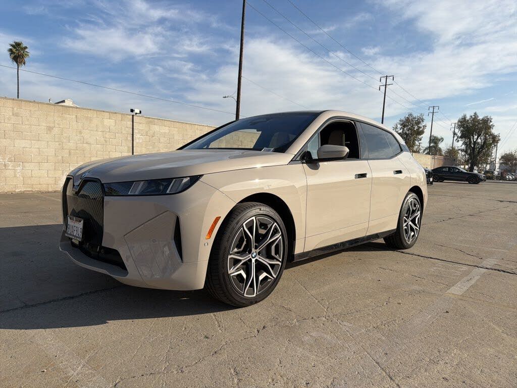 2026 BMW iX xDrive45