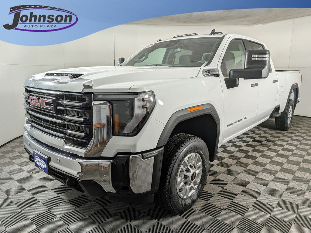 2026 GMC Sierra 2500HD Pro Crew Cab 4WD