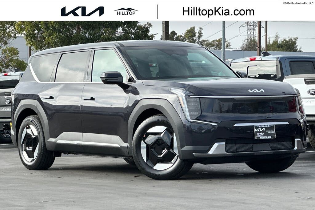 2026 Kia EV9 Light Long Range RWD