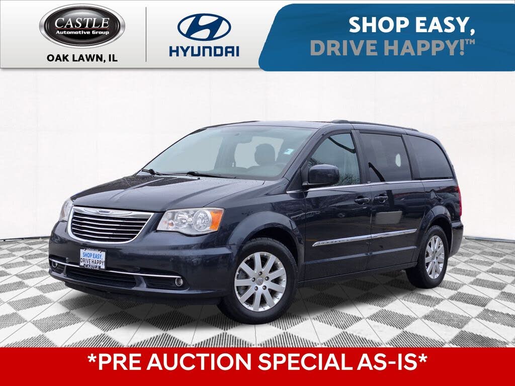 2014 Chrysler Town & Country Touring FWD