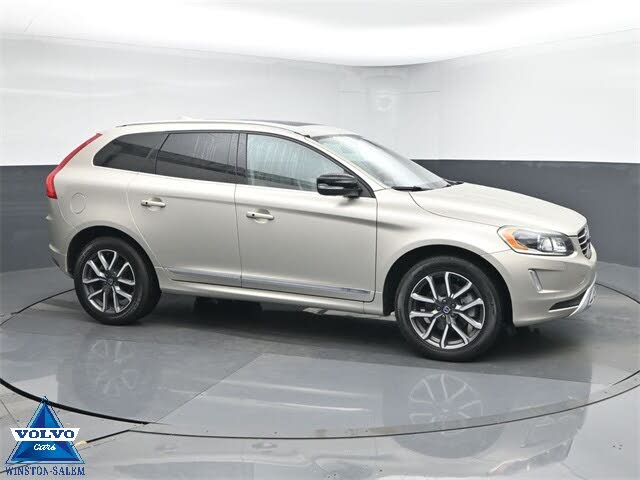 2017 Volvo XC60 T6 Dynamic AWD