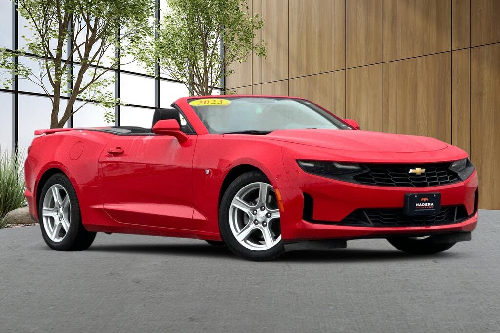 2023 Chevrolet Camaro 1LT Convertible RWD