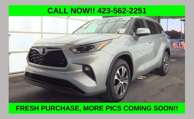 2023 Toyota Highlander XLE FWD