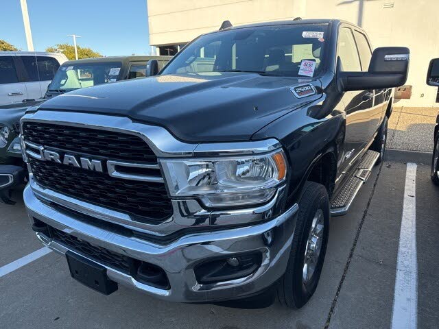 2024 RAM 2500 Big Horn Crew Cab 4WD