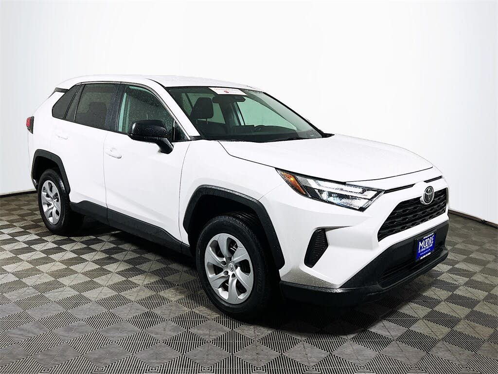 2024 Toyota RAV4 LE AWD