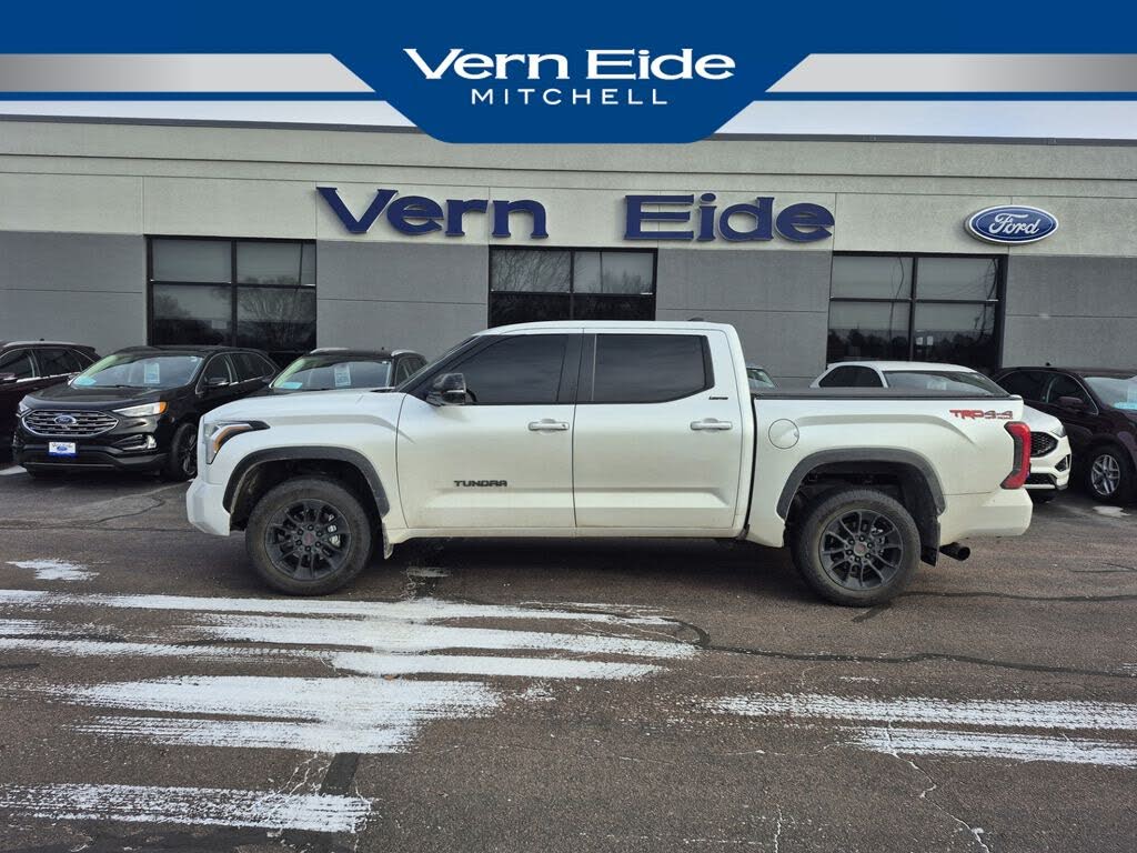 2024 Toyota Tundra Limited CrewMax Cab 4WD