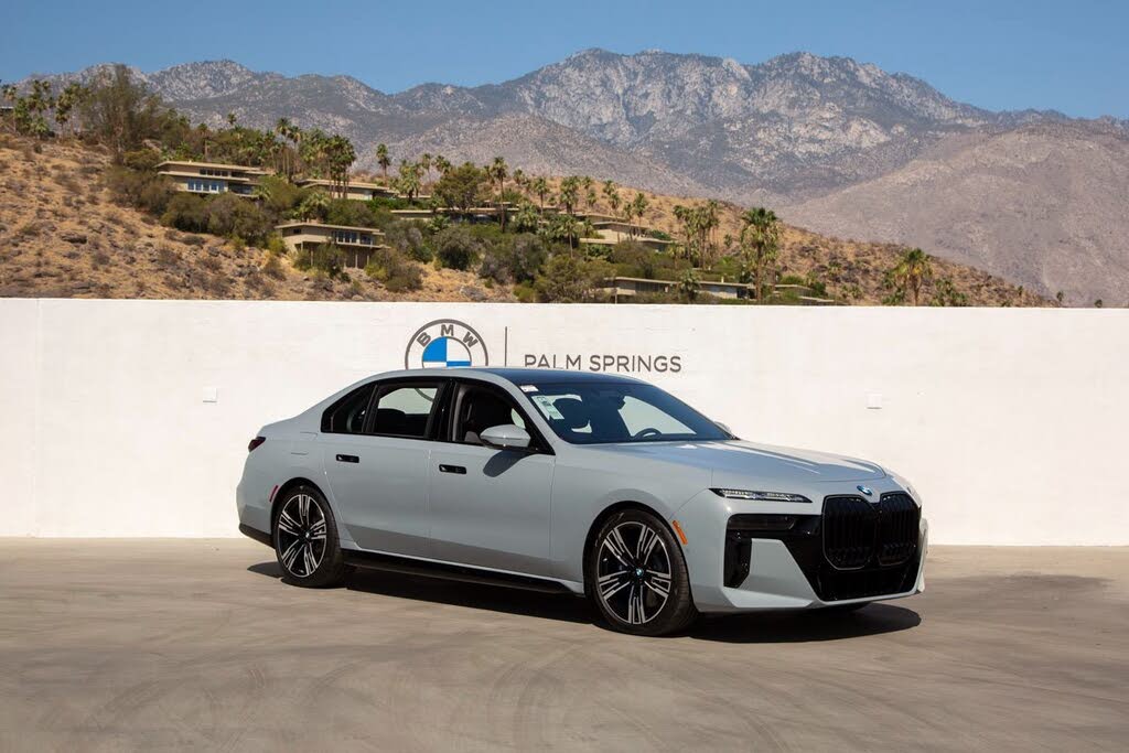 2025 BMW 7 Series 760i xDrive