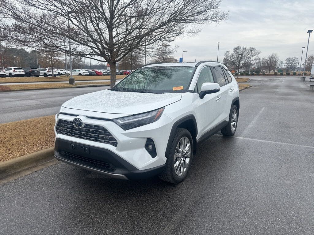 2025 Toyota RAV4 Limited FWD