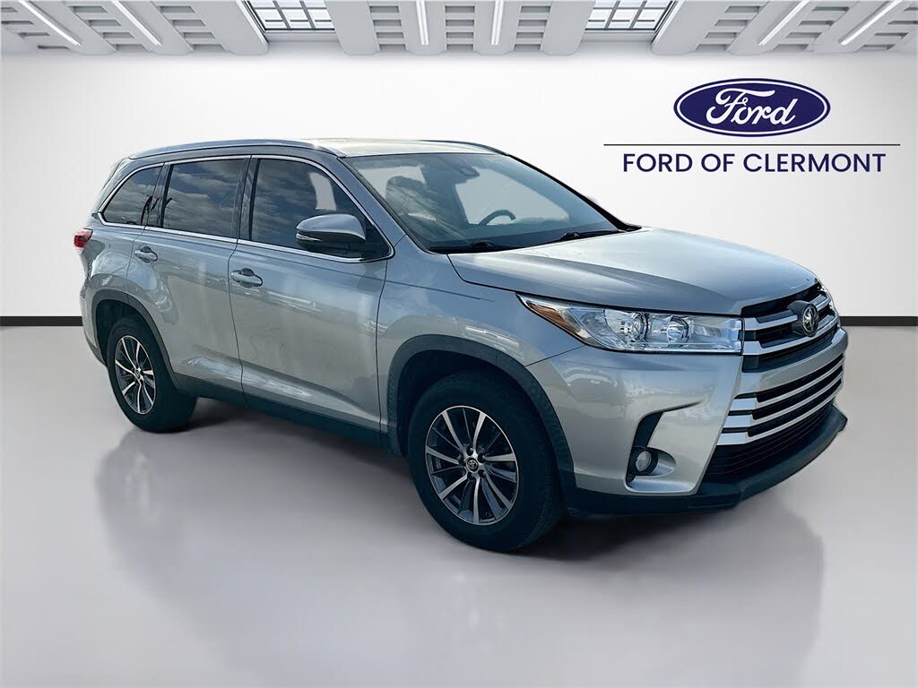 2019 Toyota Highlander XLE FWD