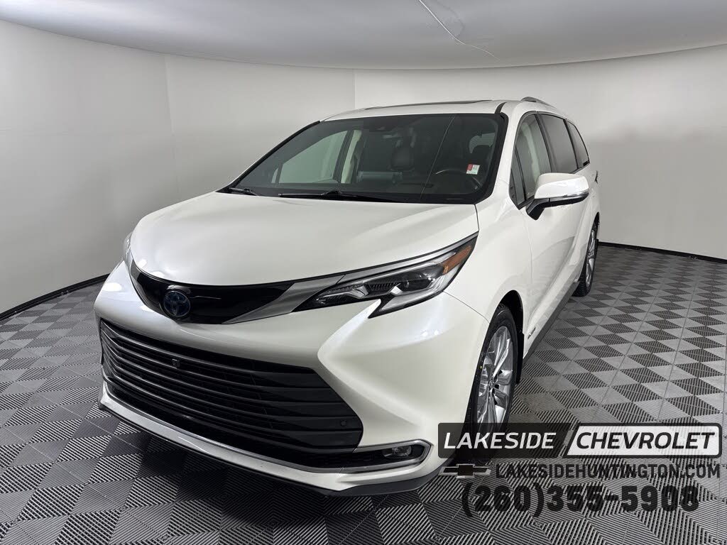 2021 Toyota Sienna Platinum 7-Passenger FWD