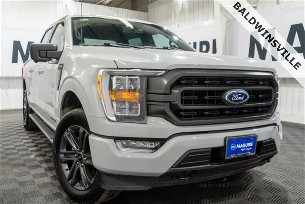 2023 Ford F-150 XLT SuperCrew 4WD