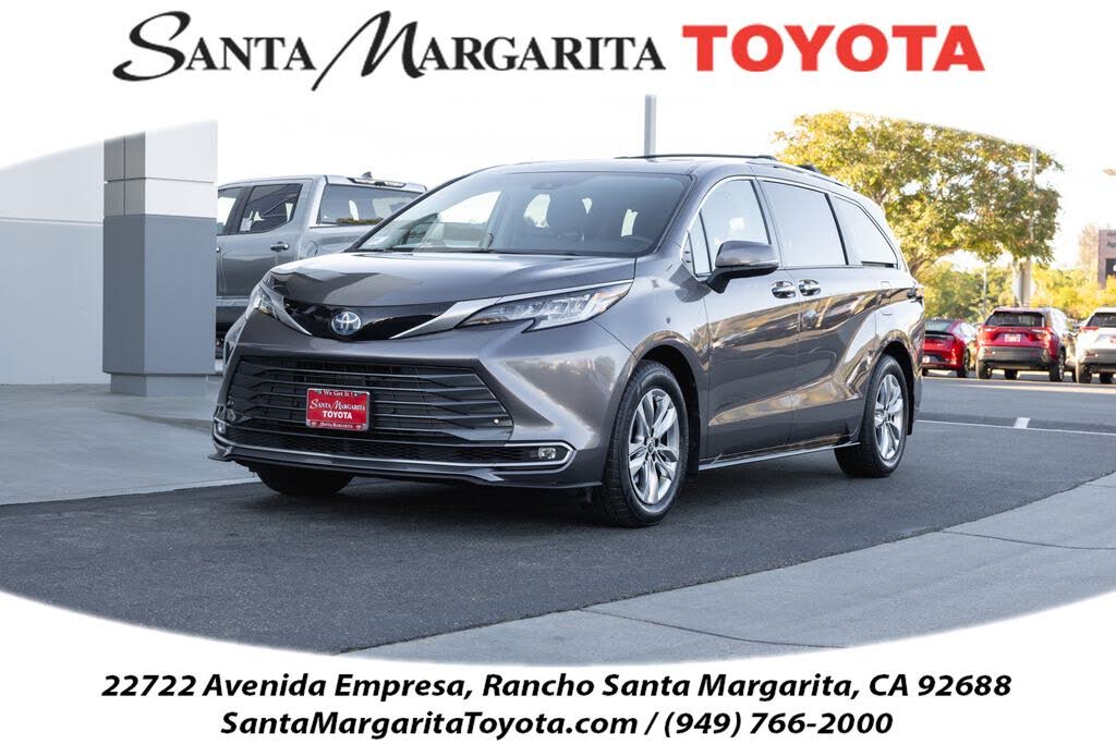 2023 Toyota Sienna Limited 7-Passenger AWD