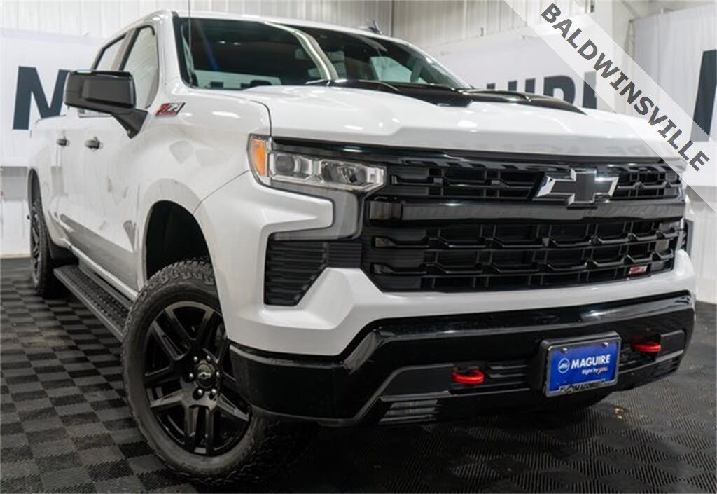 2024 Chevrolet Silverado 1500 LT Trail Boss Crew Cab 4WD