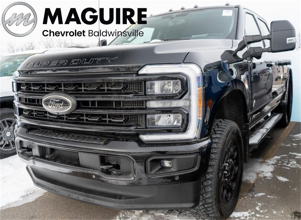 2024 Ford F-250 Super Duty Lariat Crew Cab 4WD