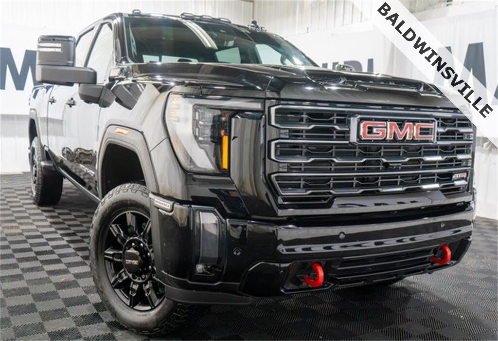 2024 GMC Sierra 2500HD AT4 Crew Cab 4WD