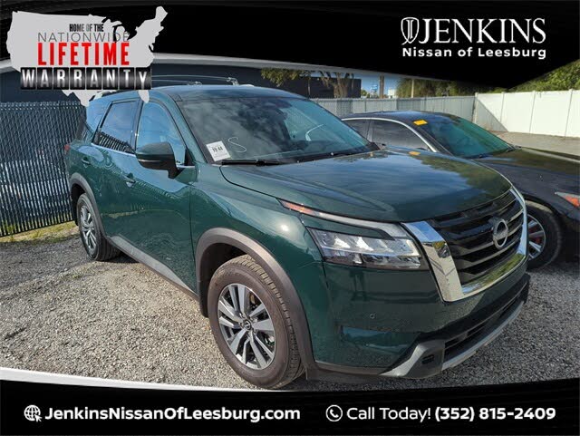 2024 Nissan Pathfinder SL FWD