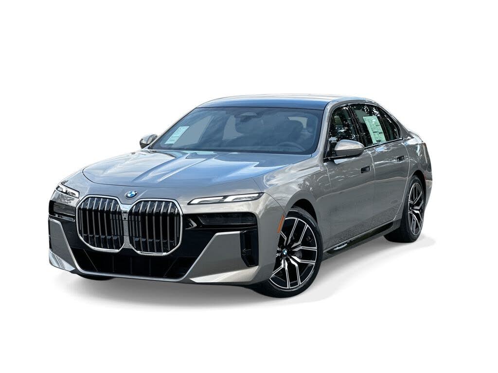 2026 BMW 7 Series 740i RWD