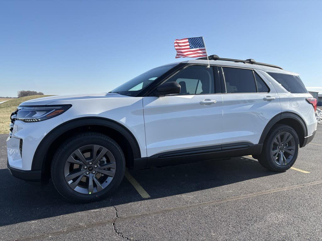 2026 Ford Explorer Active AWD