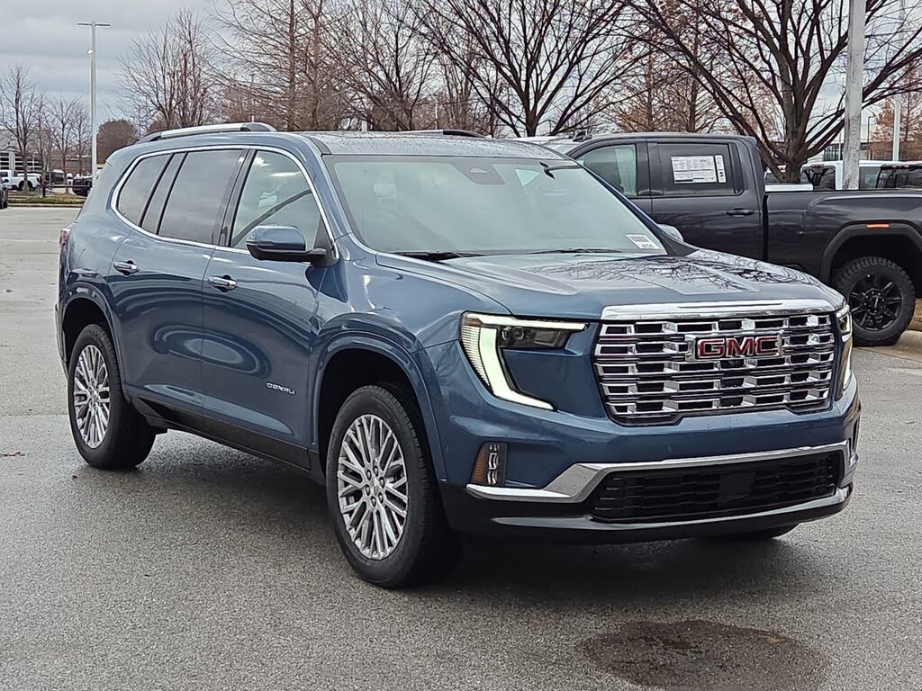 2026 GMC Acadia Denali FWD