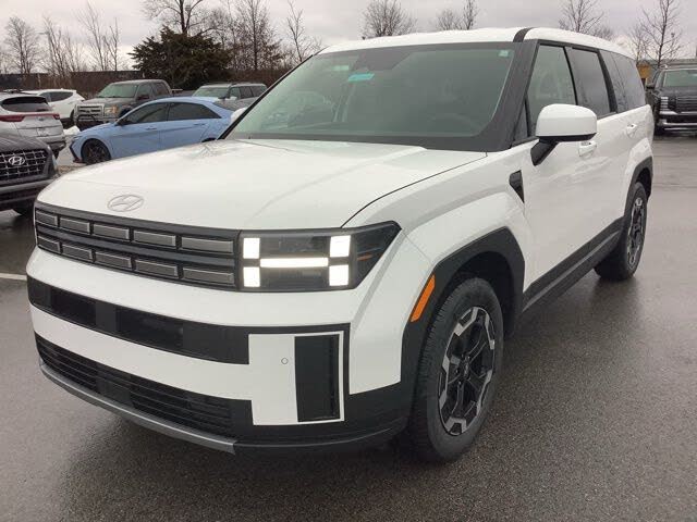 2026 Hyundai Santa Fe SE FWD