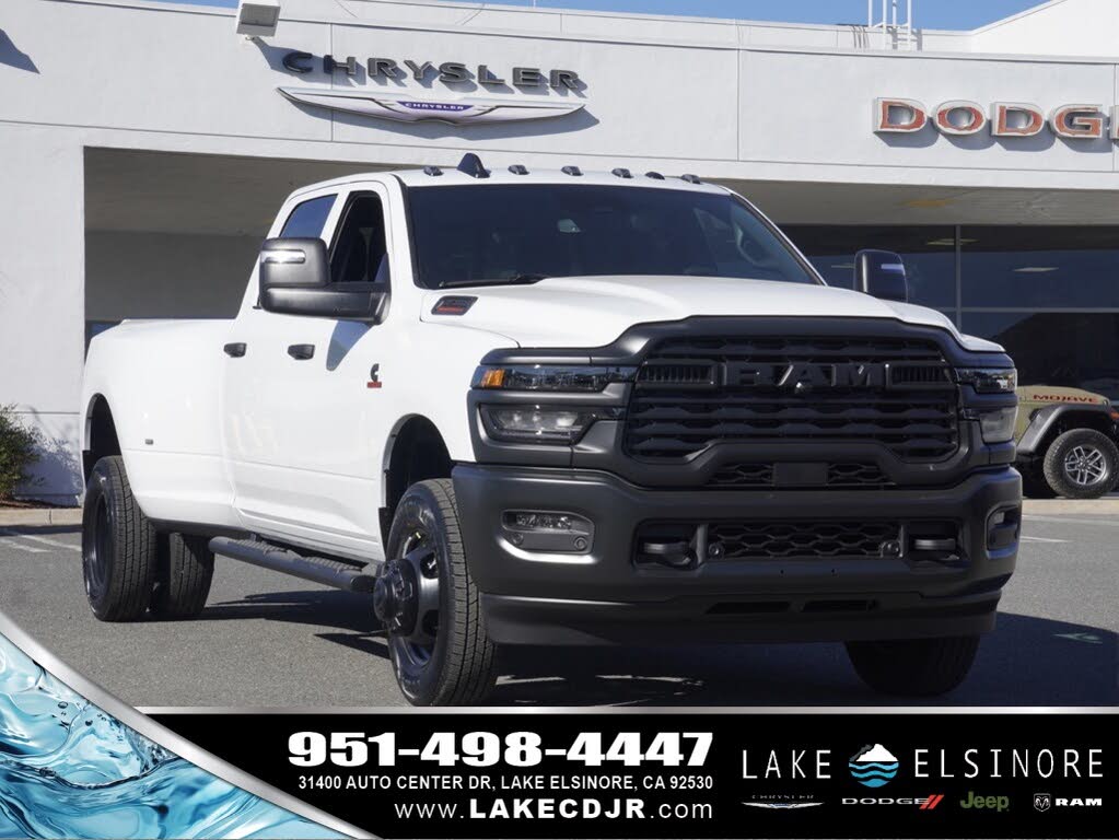 2026 RAM 3500 Tradesman Crew Cab LB DRW 4WD