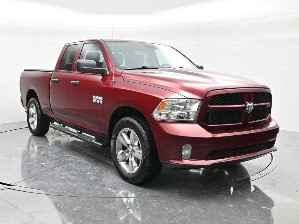 2018 RAM 1500 Express Quad Cab 4WD