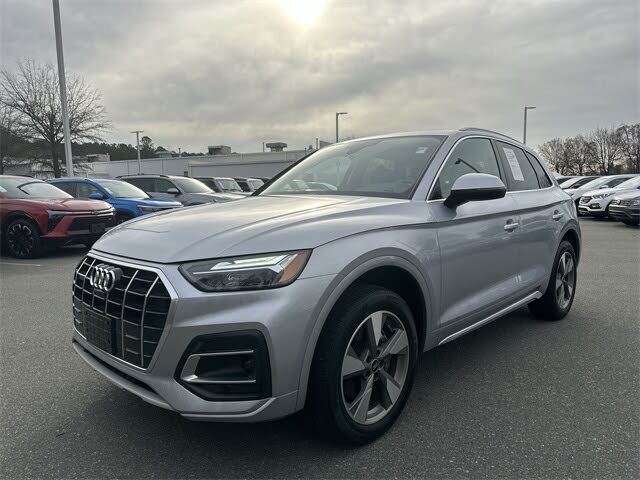 2022 Audi Q5 quattro Premium Plus 40 TFSI