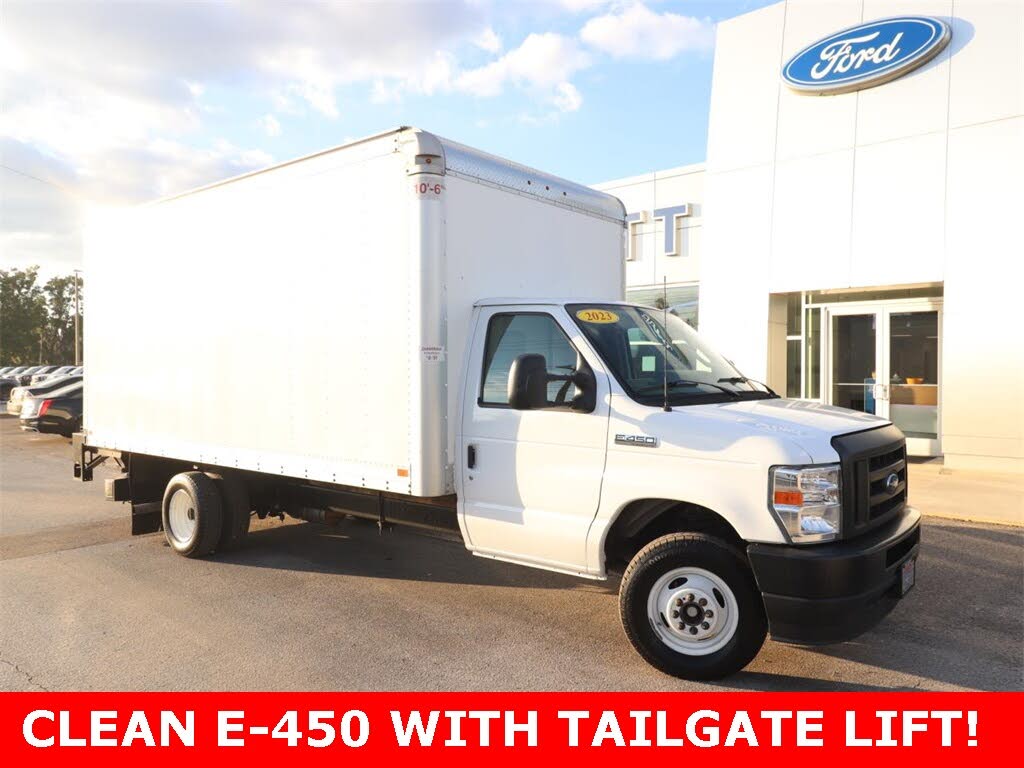 2023 Ford E-Series Chassis E-450 SD Cutaway 158 DRW RWD