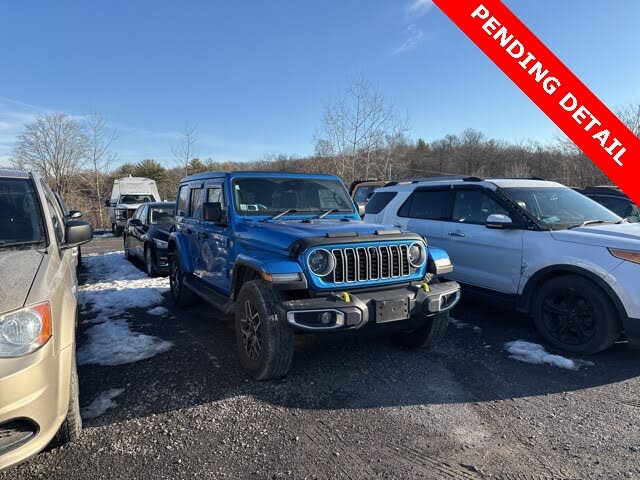 2024 Jeep Wrangler Sahara 4-Door 4WD