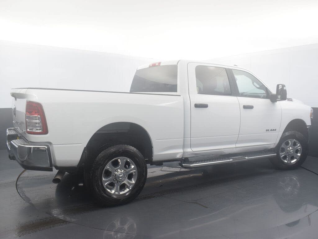 2024 RAM 2500 Big Horn Crew Cab 4WD