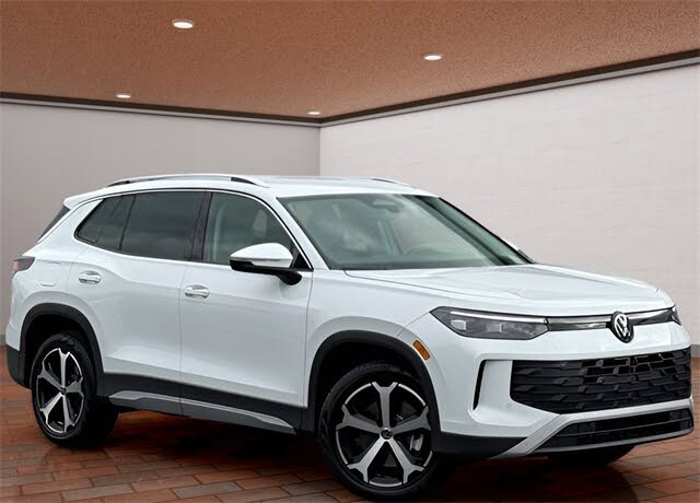 2025 Volkswagen Tiguan SE 4Motion
