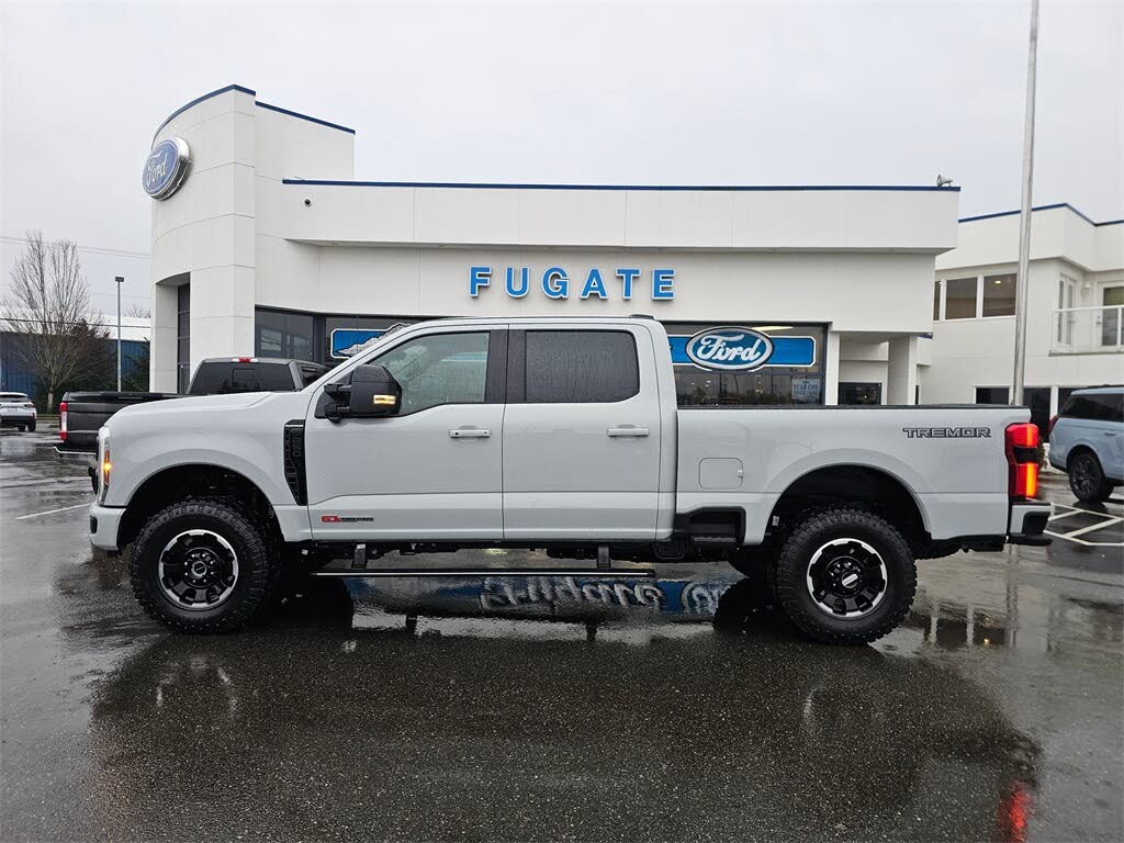 2026 Ford F-250 Super Duty Platinum Crew Cab 4WD