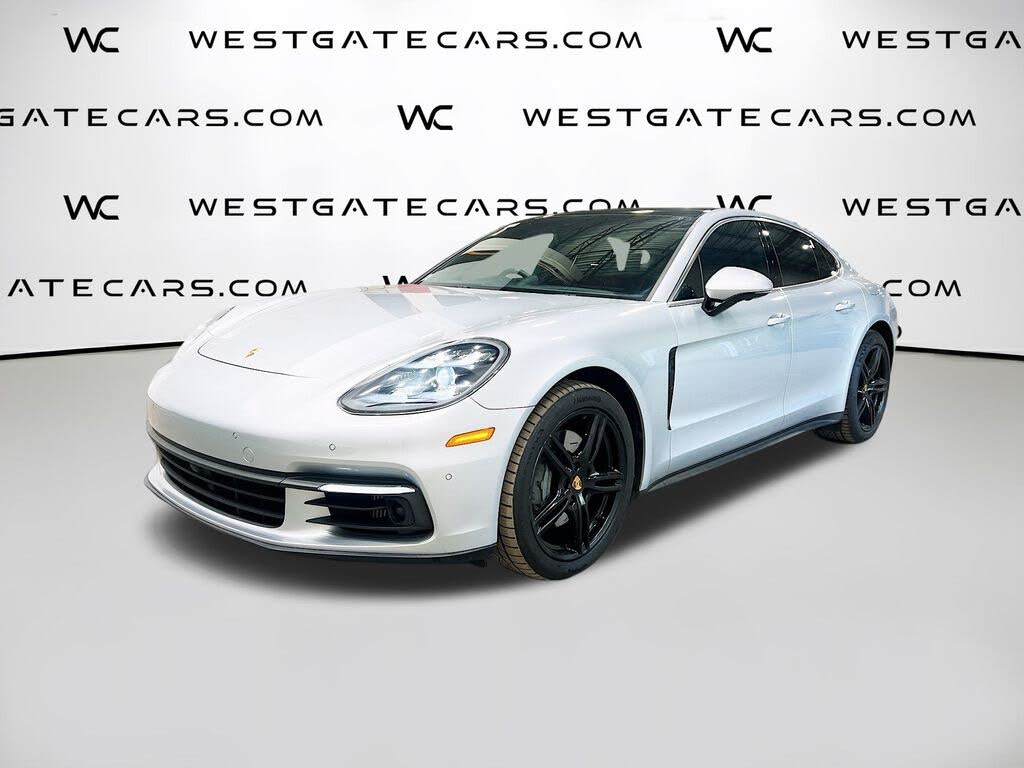 2017 Porsche Panamera 4S